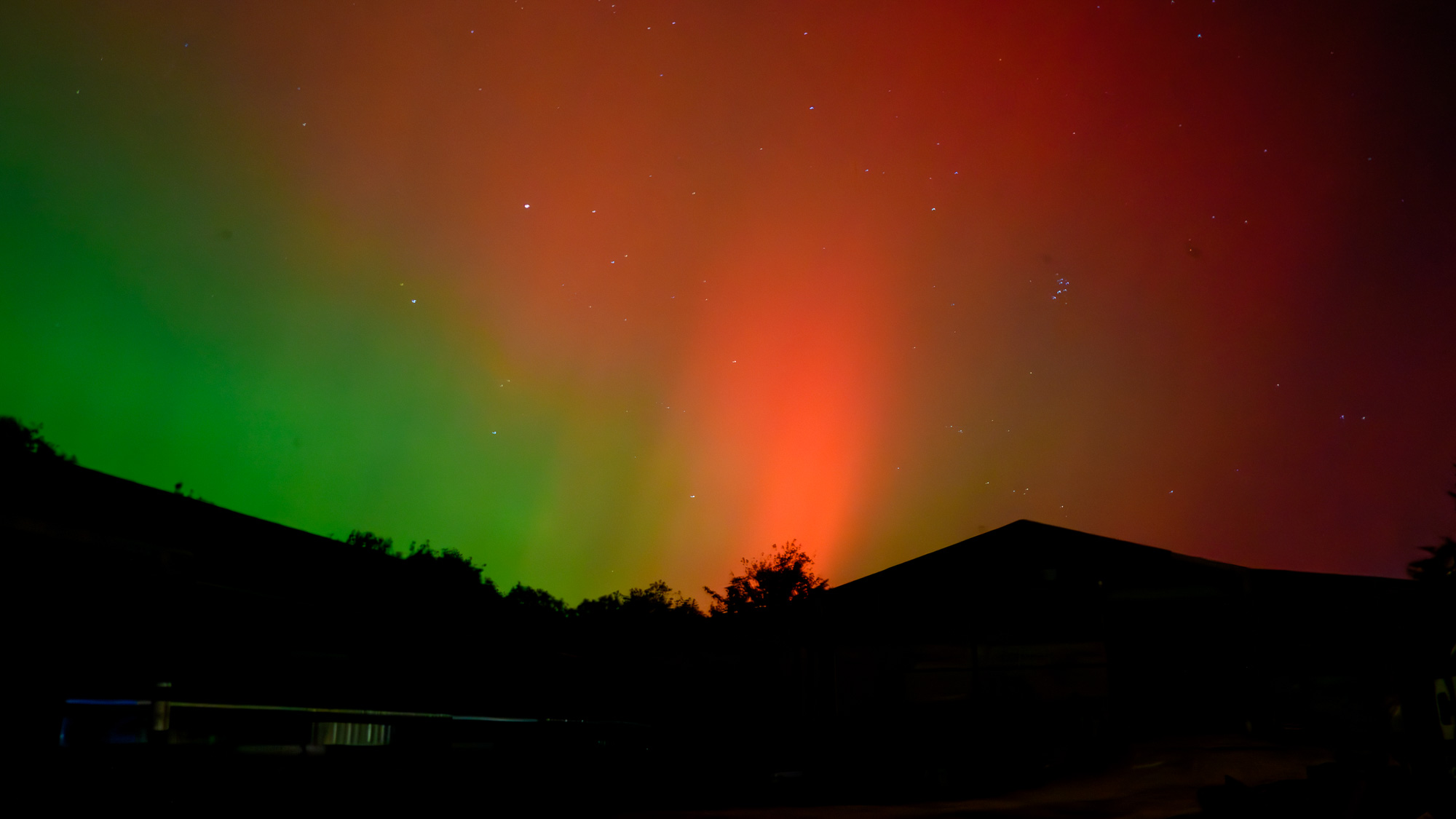 20241010Aurora0015-Enhanced-NR.jpg