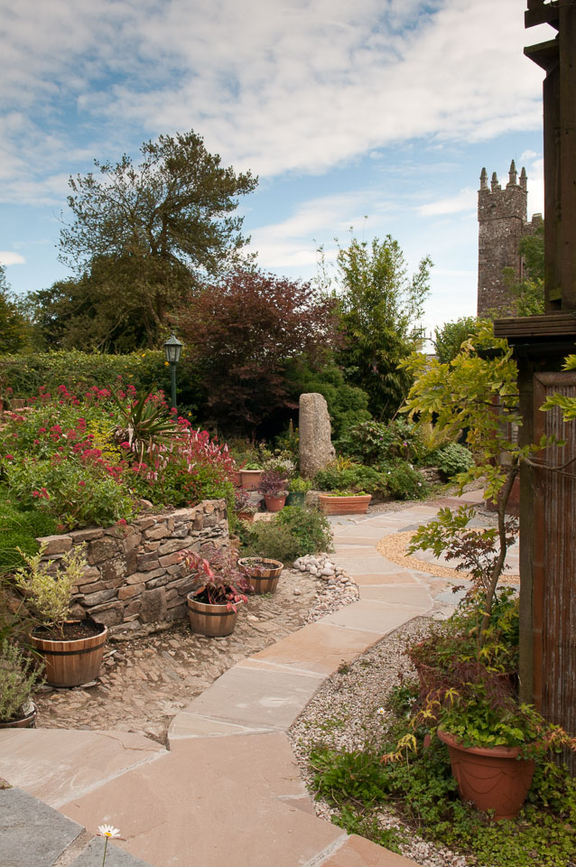 20110831Church-House-Garden0094.jpg