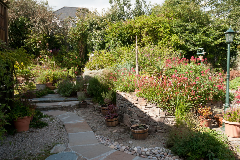 20110831Church-House-Garden0147.jpg